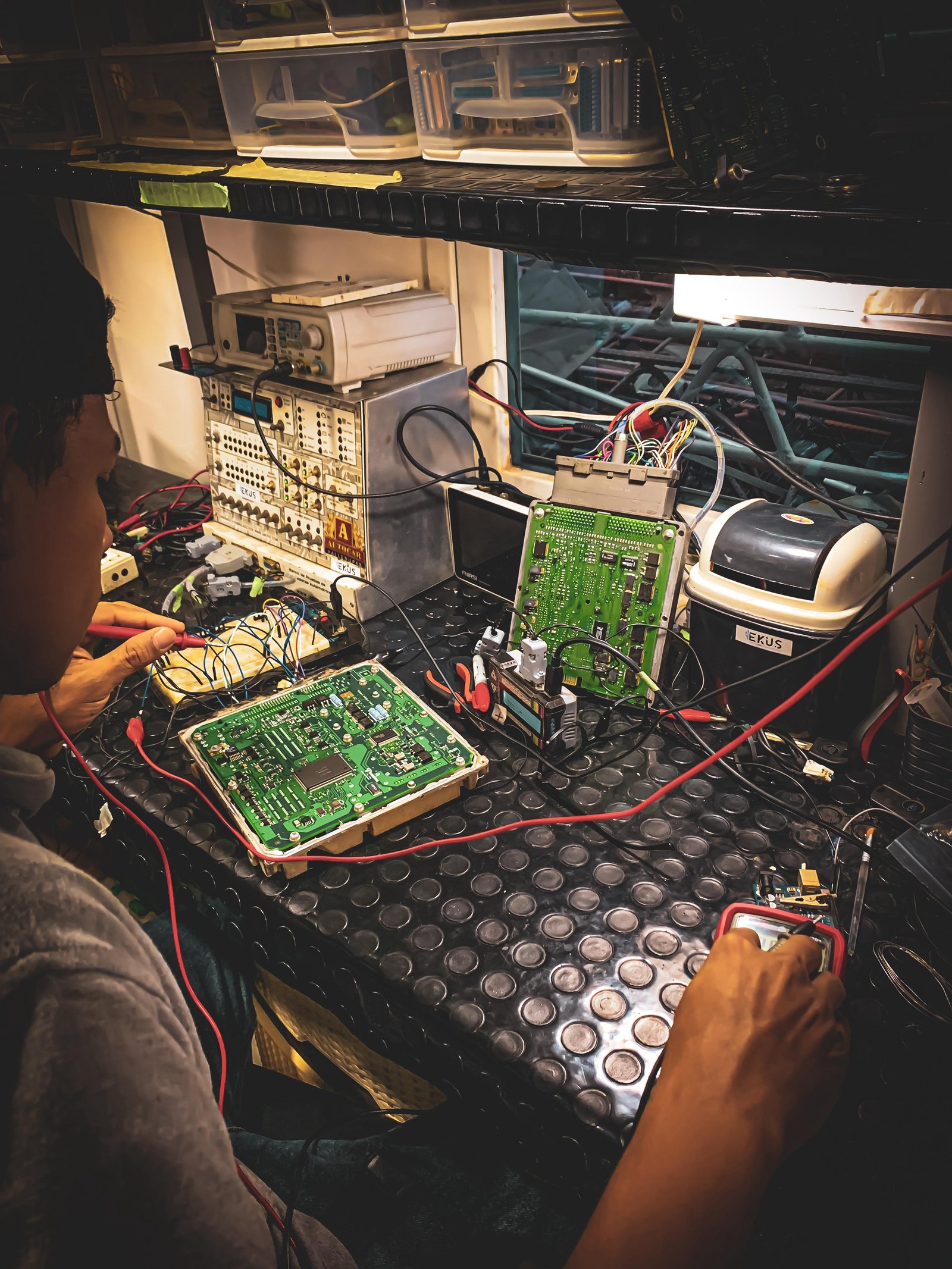 Diagnóstico electrónico de vehículo pesado en EKUS